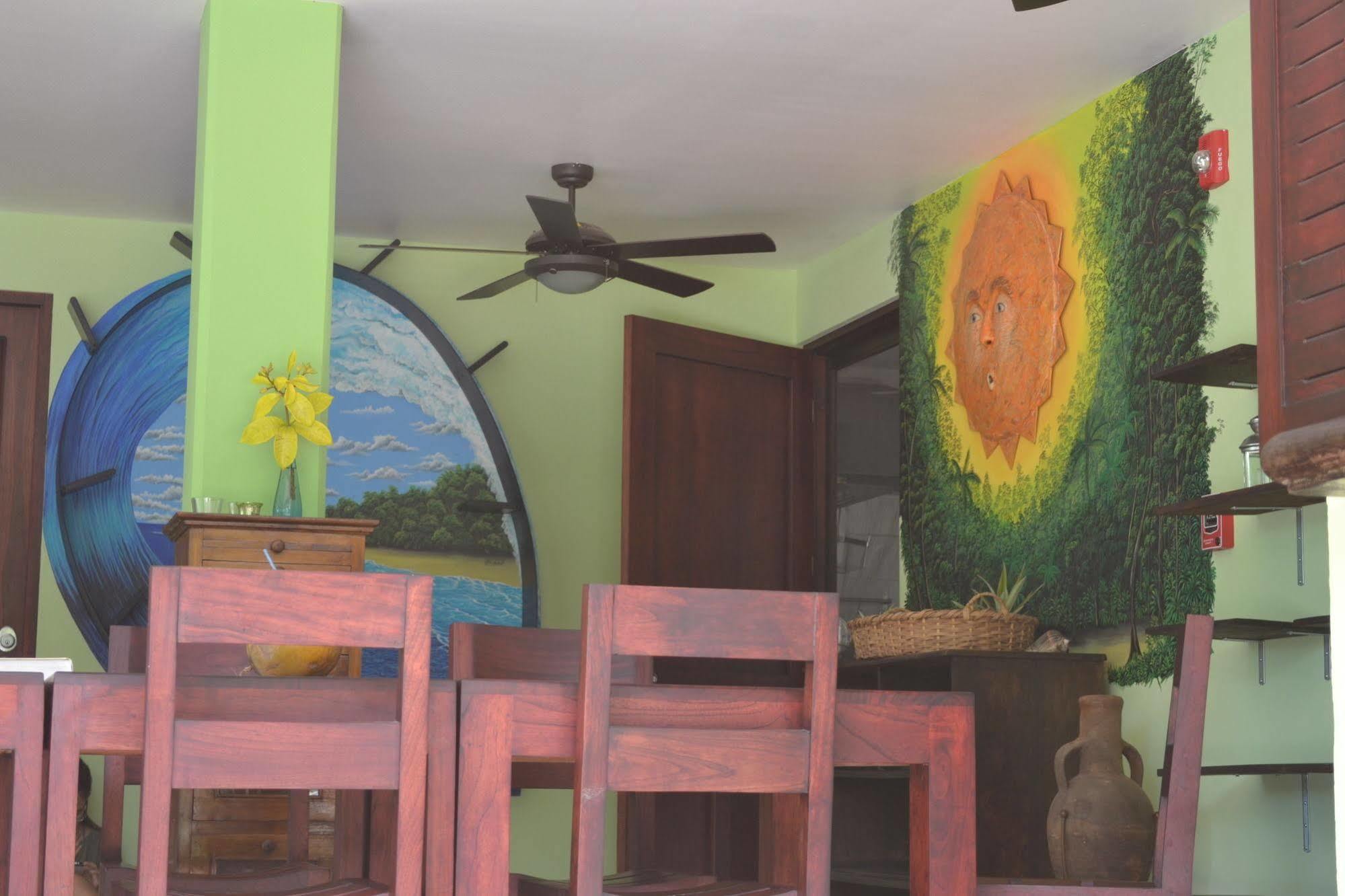 Mavi Surf Hotel Dominical Bagian luar foto